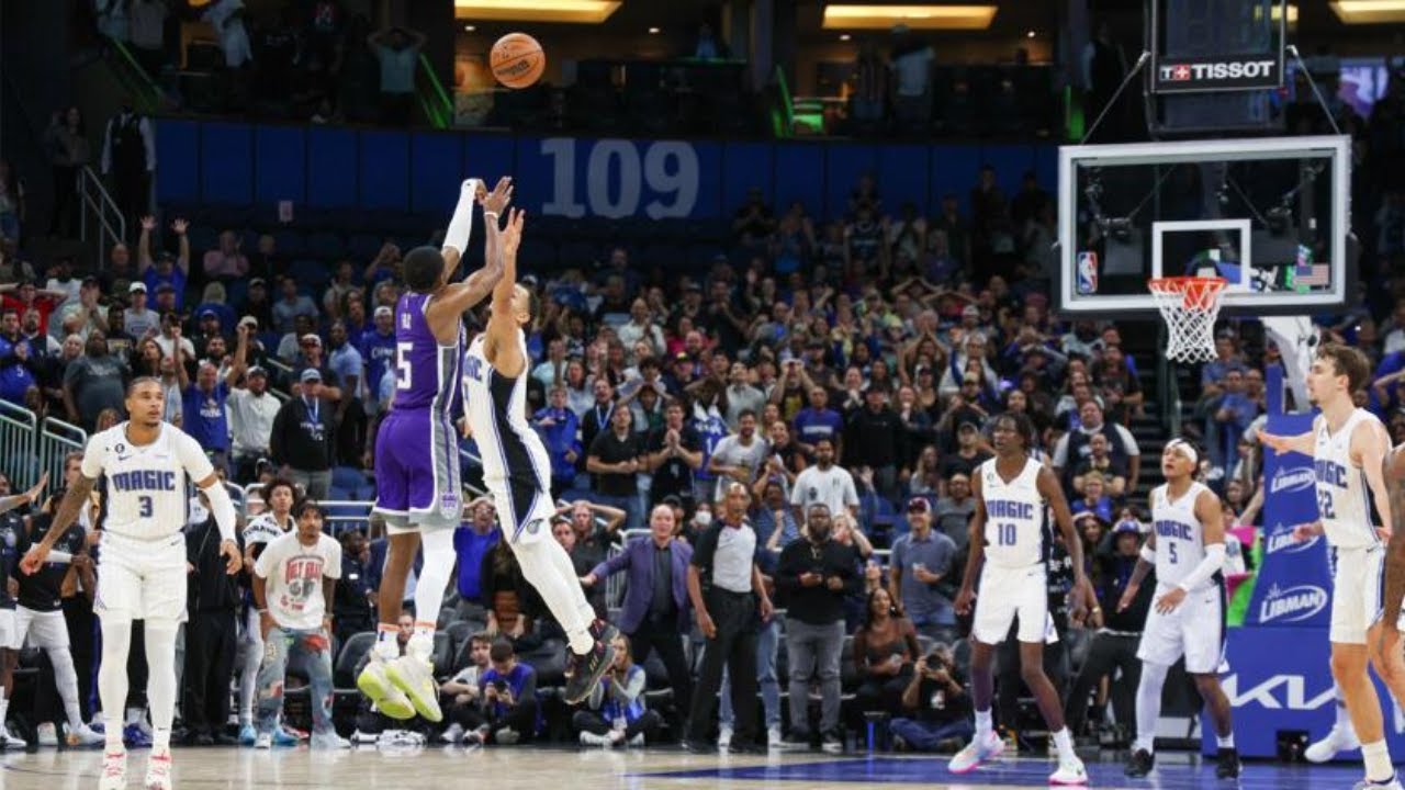 De'Aaron Fox Pulls Up From Midcourt For A Game Game Winner