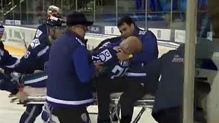 Brutal Footage Of Ice Hockey Player’s Throat Getting Slashed By Skate Emerges Online screenshot 4