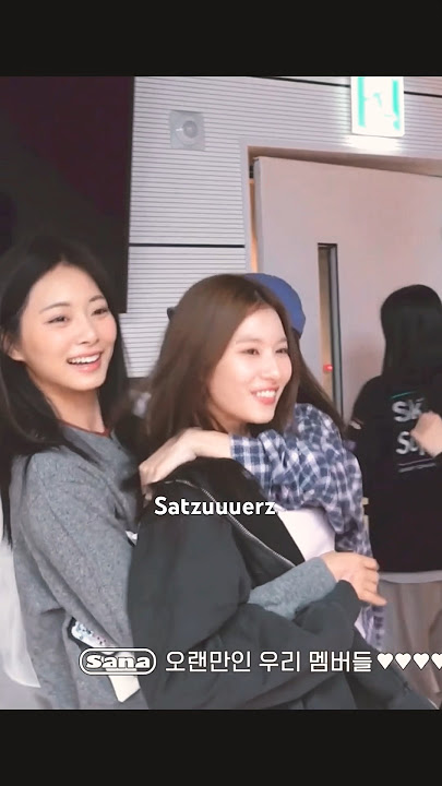 😒 #satzu #sana #tzuyu
