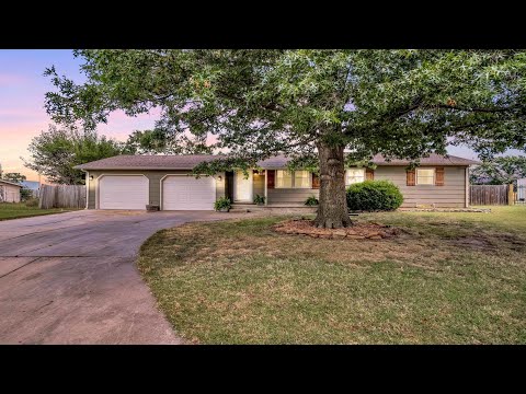 518 Meadowbrook Ct, Newton, KS home video tour