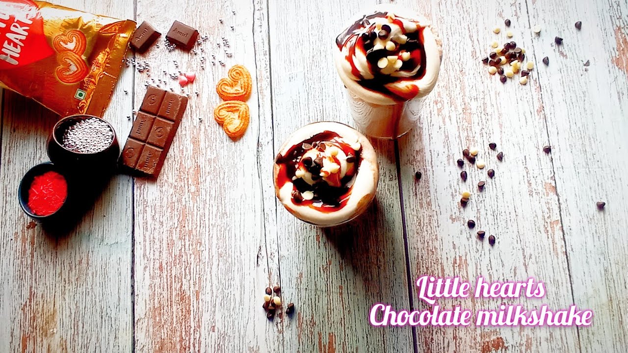 little-hearts-biscuits-milkshake-recipe-chocolatemilkshake