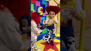 Meeting Woody And Jessie At Disneyland Paris My Castle Club