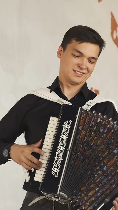 #accordion #harmonica #тальянка #гармонь #марийская - YouTube