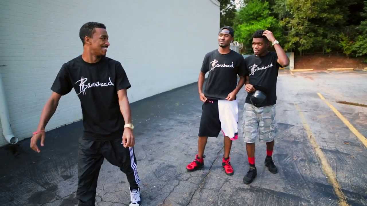 Sean Bankhead teaches Drake 'Versace'