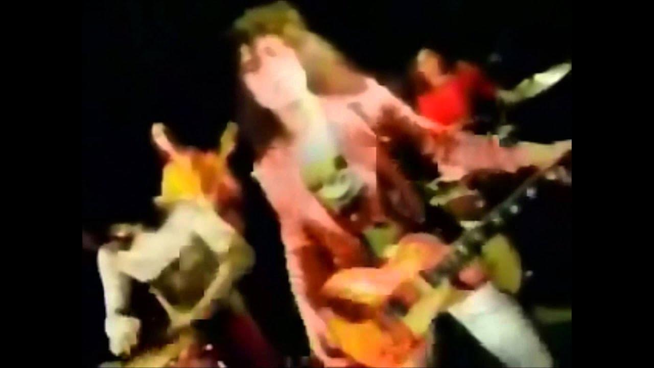 T. Rex - Bang A Gong (Get It On) (Music Video) (HD) (1080p) T. Rex - Bang A Gong (Get It On) (Music Video) (HD) (1080p)
