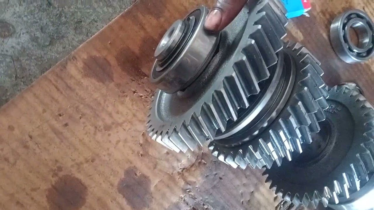 Mahindra yuvo +405 gear box repair