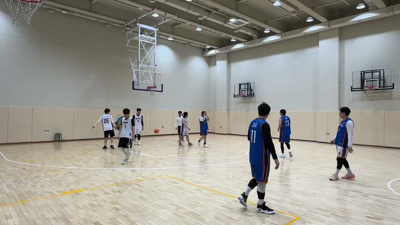 수요 썬더스 화이트- 블루 4쿼터