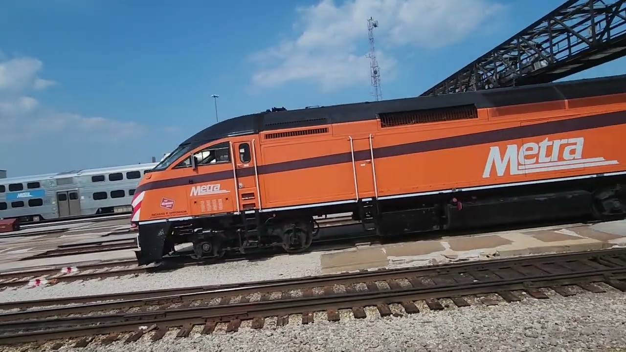 Metra Milwaukee District North Line Ride To Union Station On (08/15/2025)