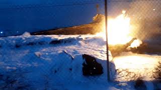 Un depósito con narcolanchas intervenidas sale ardiendo en El Puerto