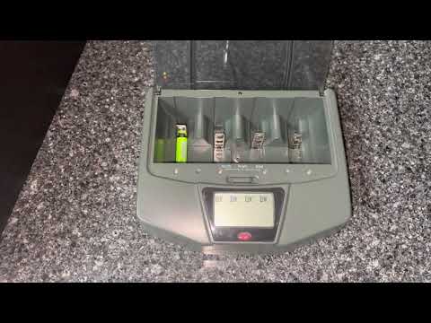 Video: Hoe Ni-Cd-batterijen op te laden: een beschrijving van het proces