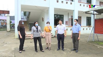 Đồng chí Tráng Thị Xuân Phó Chủ tịch thường trực UBND tỉnh kiểm tra điểm thi tại huyện Sốp Cộp