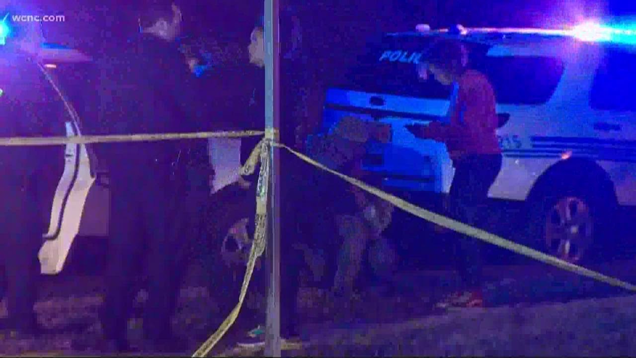 Mayor's emails show public plea for help addressing violence more than a year ago