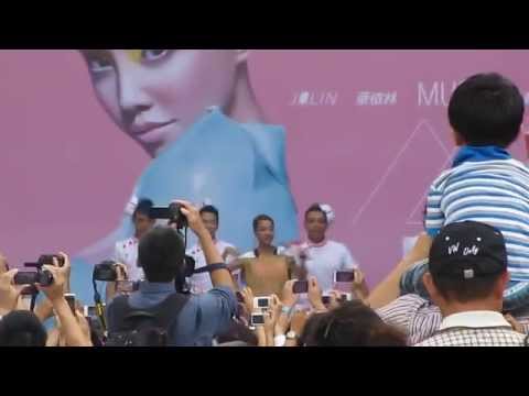 2012.10.07夢時代蔡依林簽唱會~Dr.Jolin