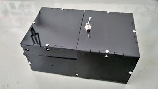 Montando uma caixa inútil (Useless box) em kit