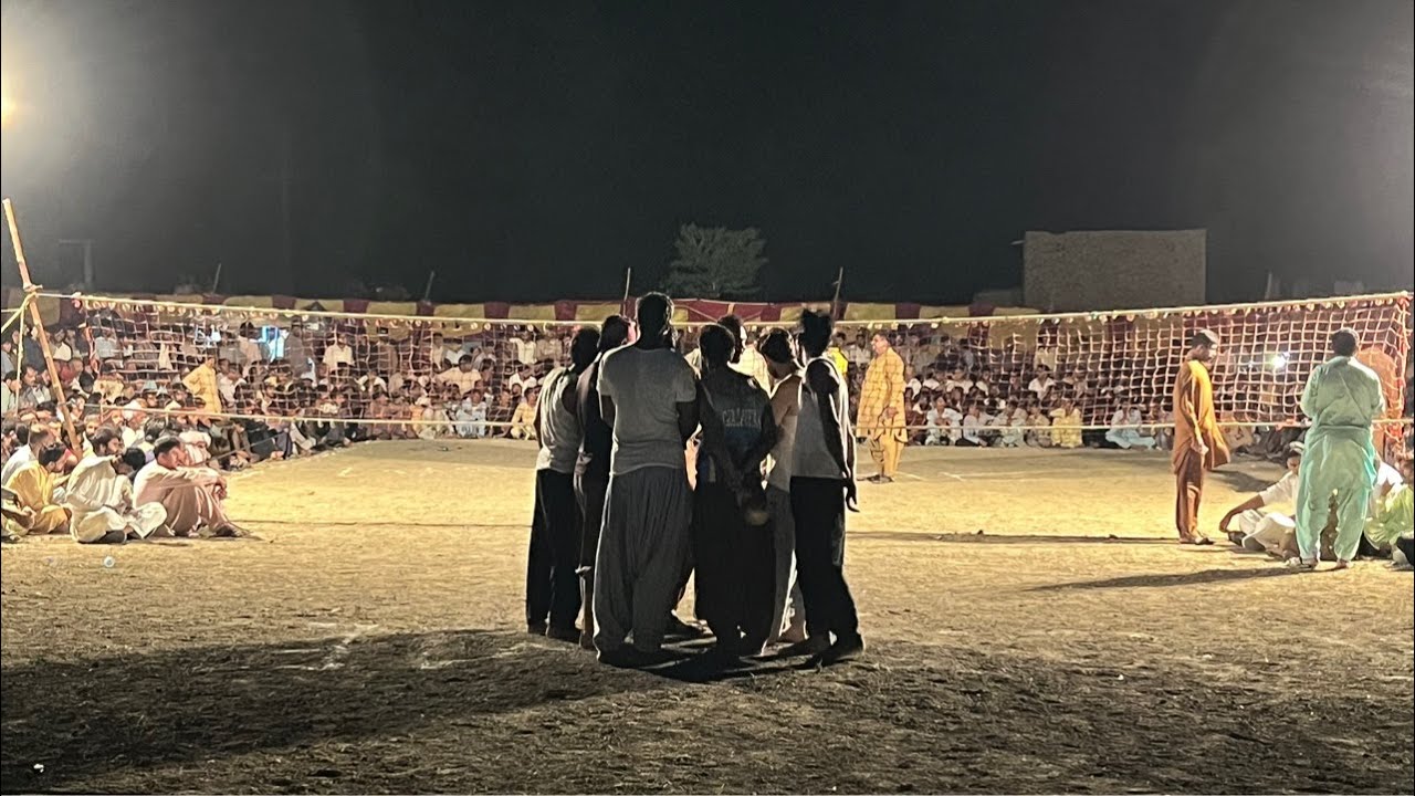 Nawan shehr nazdeek hajipur  volleyball match :Tariq jalbani vs kashi taunsa 13.09.2024