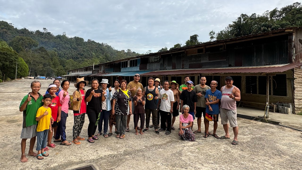 Suasana Kampung Di Rumah Panjang Mujau,Betong // Pedalaman Sarawak Penduduk Harmoni…//