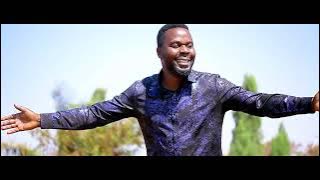 Mwandilemekeza ( music video) - Maxwell Banda Feat Mussa Bwemba
