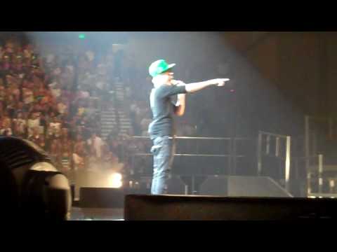 Justin Bieber is wearing my John Deere hat. 07/02/...