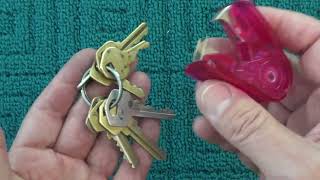 Short demonstration on how to open the key ring on the key pouch. I keep  forgetting how this works and had to google everytime. 😅, By LoveLuxuryPH