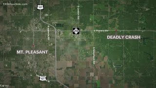 3 people killed in crash near Mount Pleasant