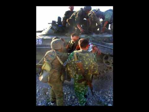 Болванка в танк. Болванкой в танк ударило и лопнула броня летов. Любо гражданская оборона аккорды. Попадание болванки в танк. Болванкой в танк ударило и лопнула.