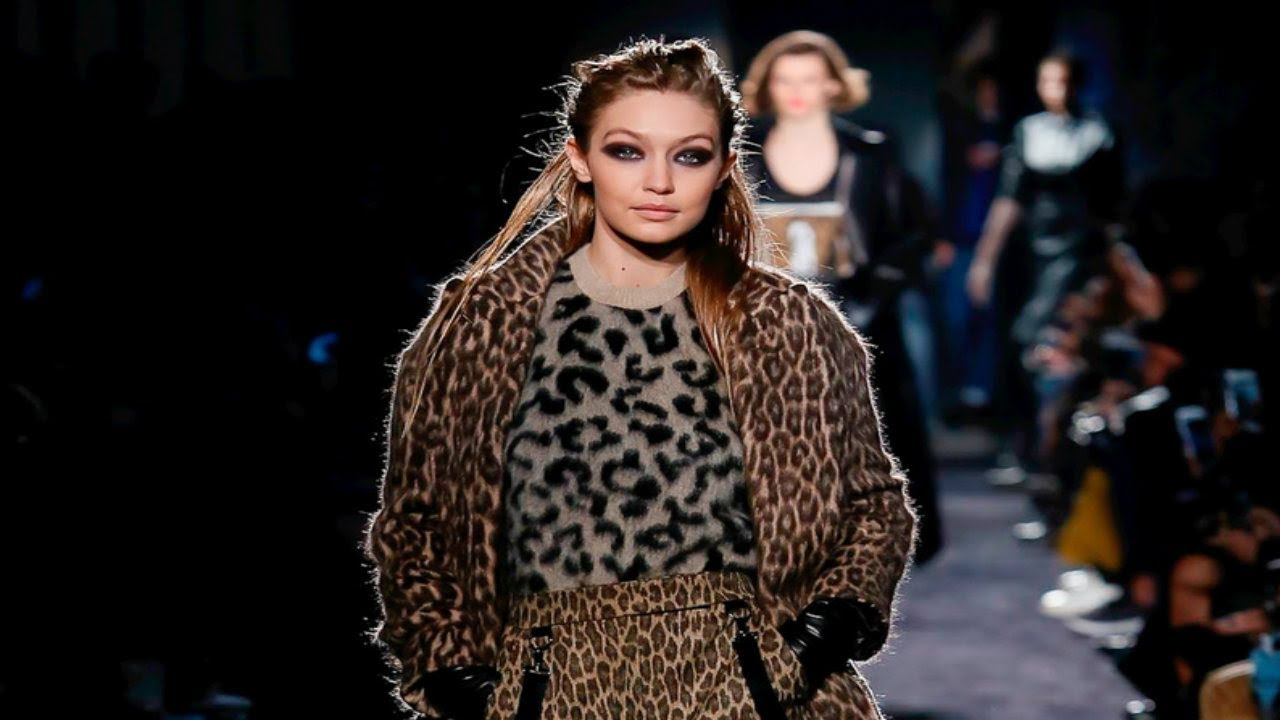 Max Mara | Fall/Winter 2018/19 | MFW