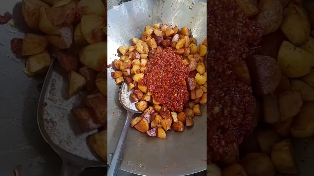 ကြက်သားအာလူးဟင်း 