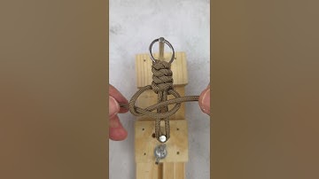 Easy Paracord Keychain Knot #Paracord #shorts