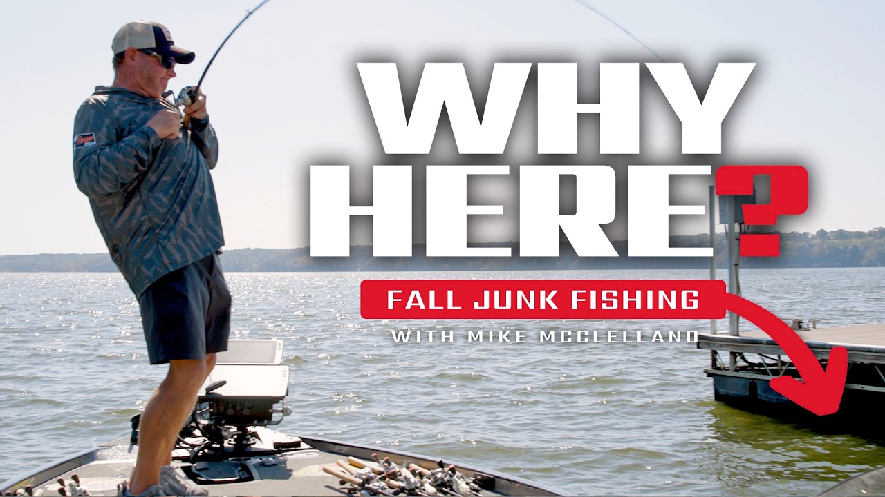 Fall JUNK Fishing! How to Catch Bass on the Move!
