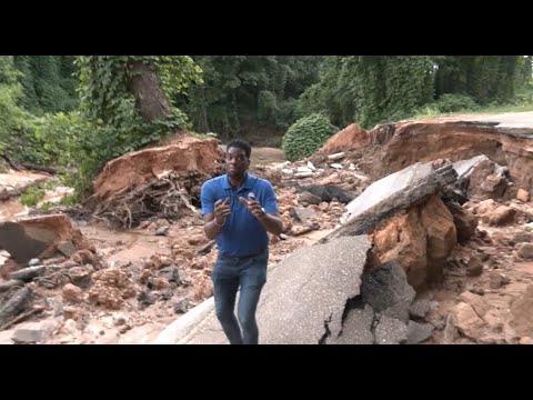 Heavy rain washes away part of Tennessee road - YouTube