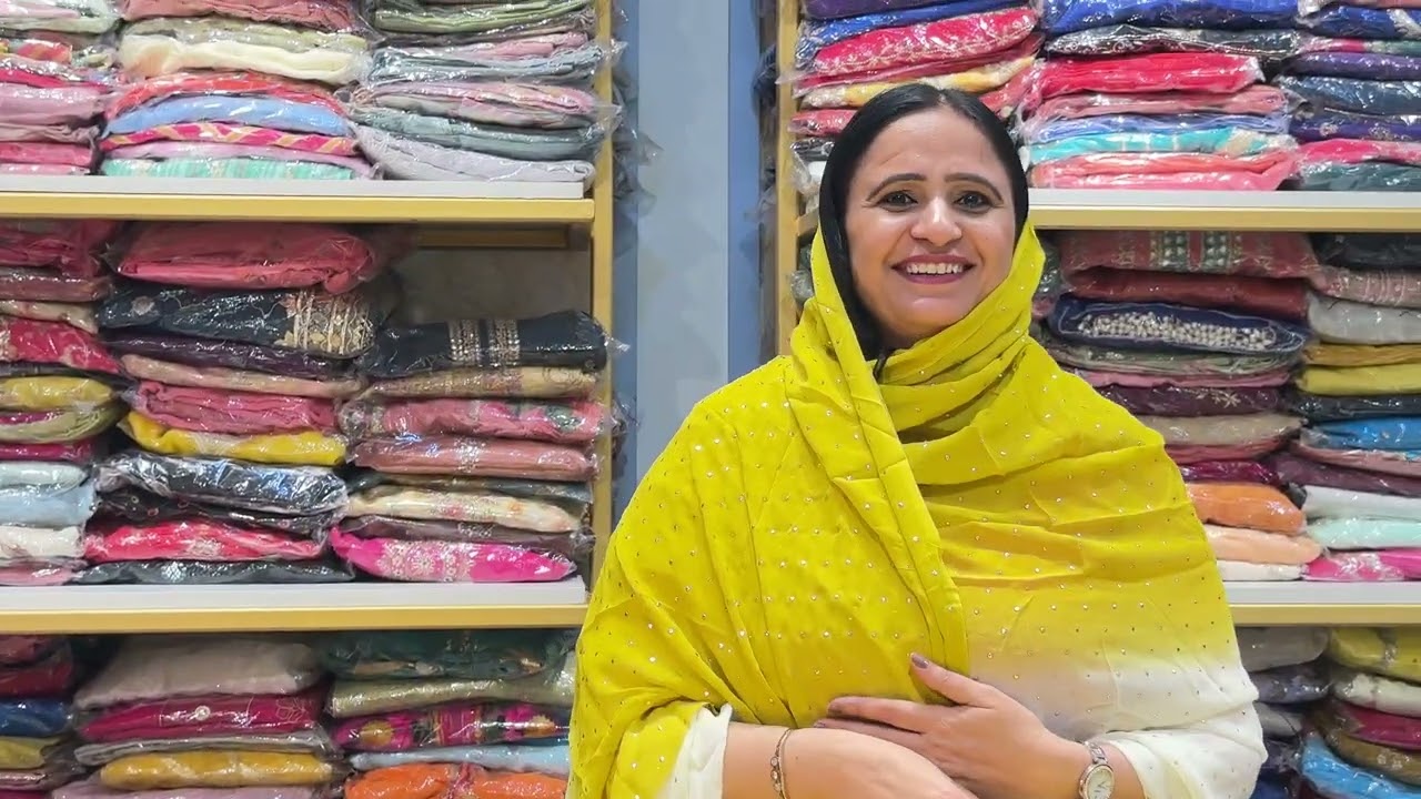 Ye dekho mera duppta 🥰🌹🙏💖📞7299525000 or 9992682021 #onlineshopping #dressess #saree #