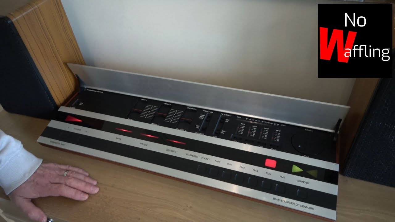Bang & Olufsen Beomaster 1900 - RETRO How the FINE TUNING Lights