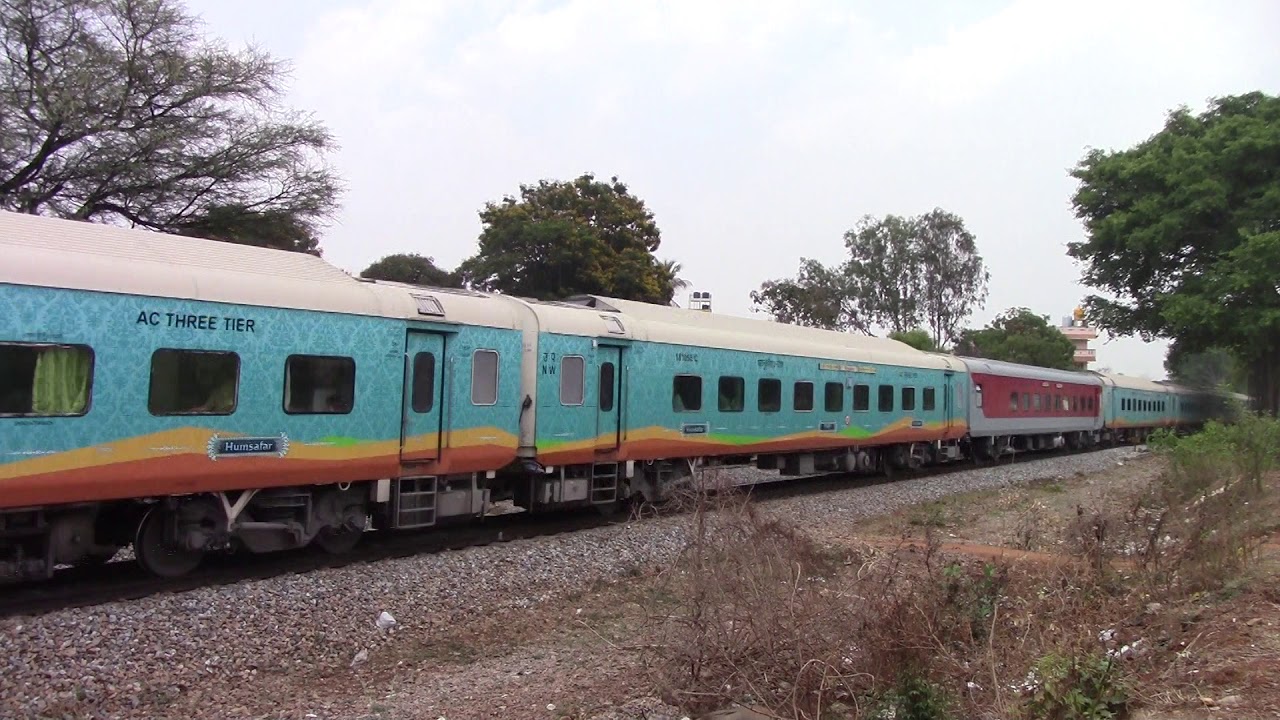 19668 Mysore-Udaipur HUMSAFAR EXPRESS - YouTube
