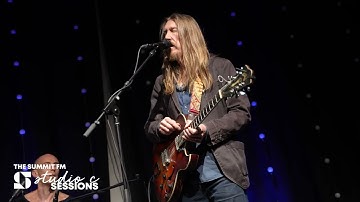 "Luckiest Man" | The Wood Brothers | Studio C sessions at TheSummit.fm