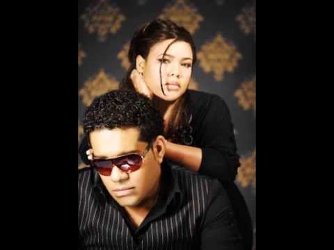 Monchy y Alexandra-