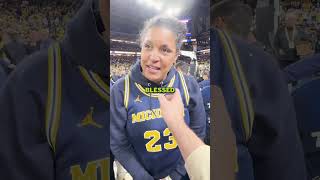 Yaxel Lendeborg’s mom, Yissel, shared a message for her son after Michigan won the title ❤️🇩🇴