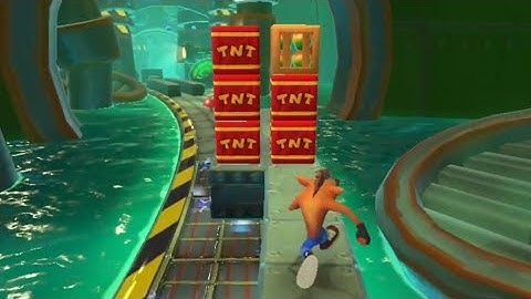 Crash Bandicoot: On the Run! - Sewer or Later Challenges - Destroy Spiders, Get to the End