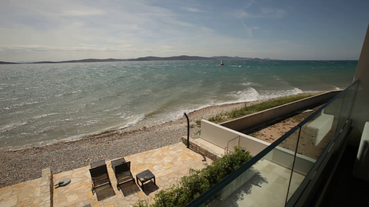 AQUA Apartment YouTube