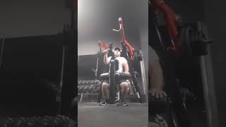 Lat Pull Down Machine