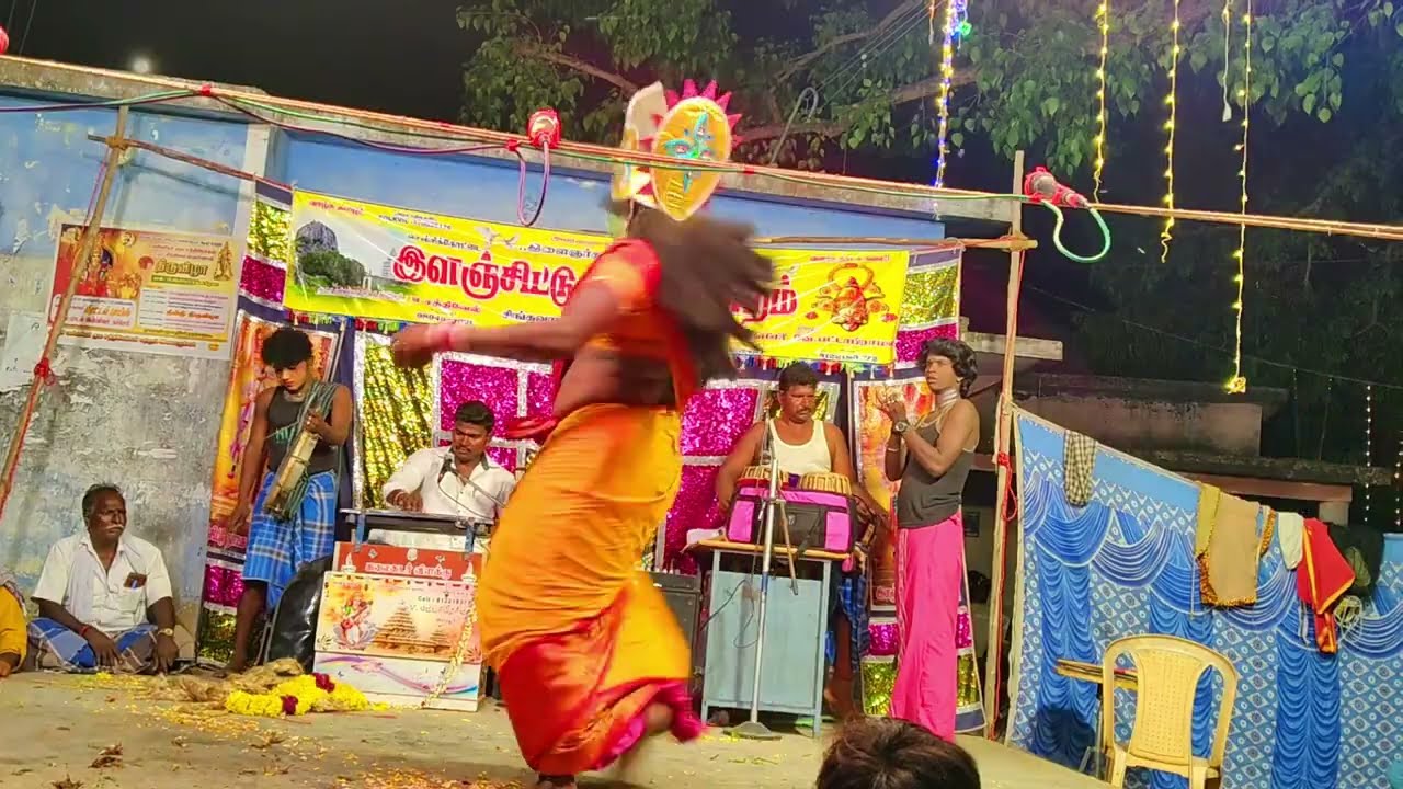 தாயின் ஆட்டத்தைப் பார்க்க பத்தாயிரம் கண்க | 