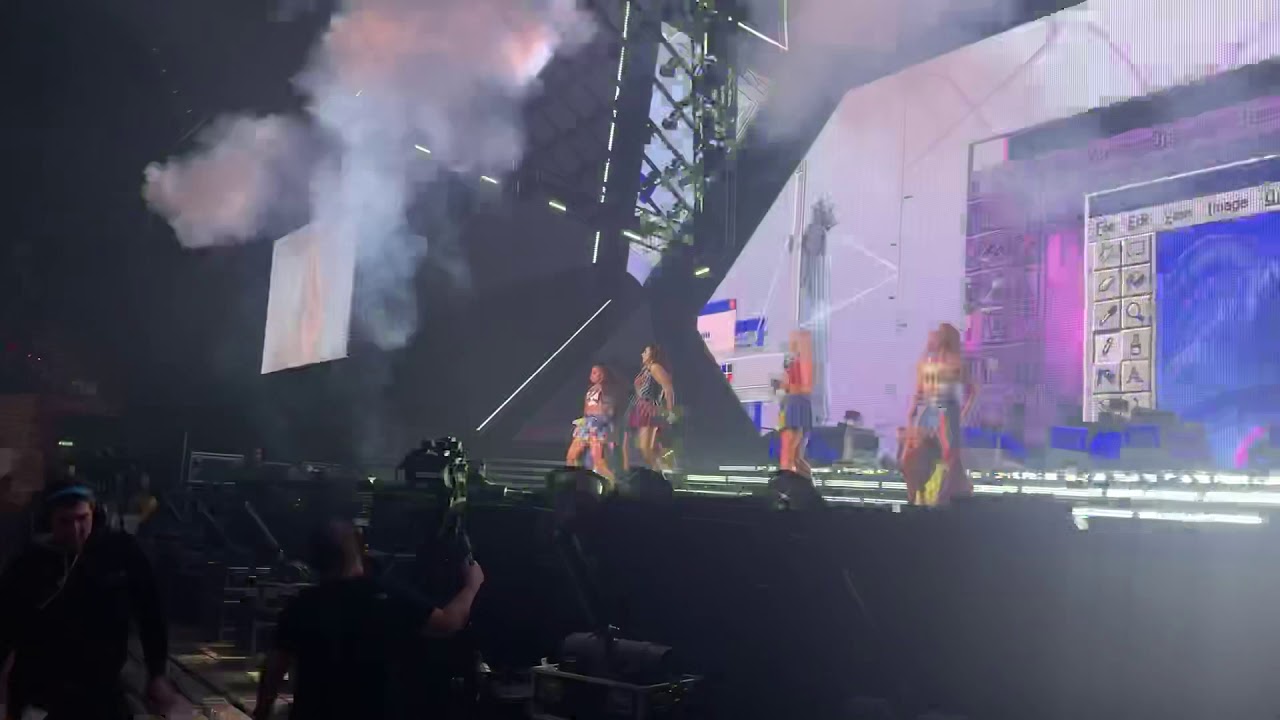 Little mix Shout out to my ex LM5 tour Newcastle