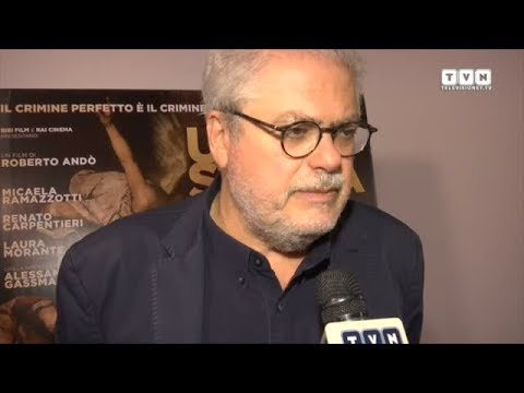 Una storia senza nome - Il nuovo film di Roberto Andò fra commedia e noir