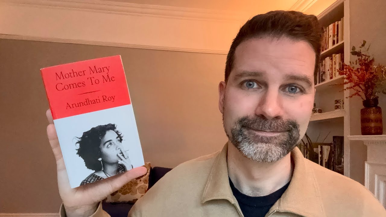 «Ко мне приходит Дева Мария» Арундати Рой / рецензия