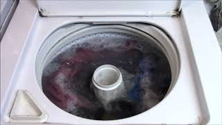 1996 Maytag Dependable Care Plus Washer Washing Towels