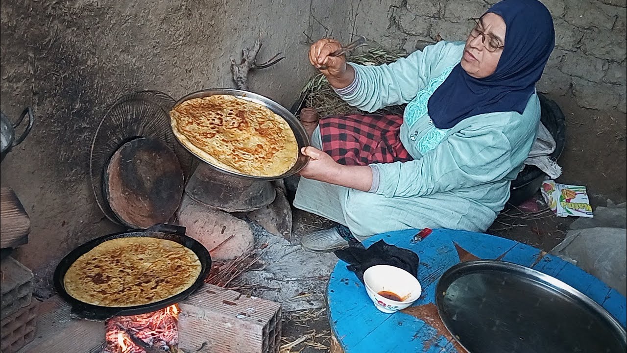 في البادية/ 🐔🛖البساطة هي سر السعادة🤗شوفو كيفاش جاو😋