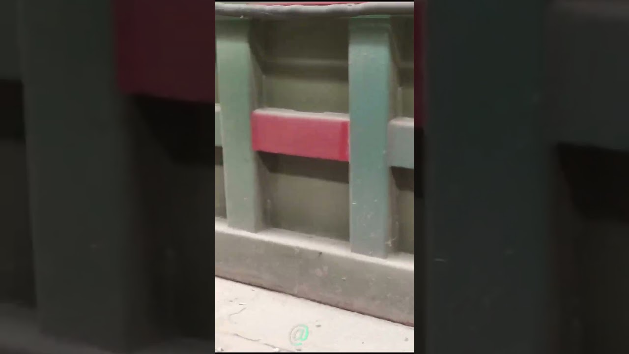 Fully automatic I am waste paper baling machine