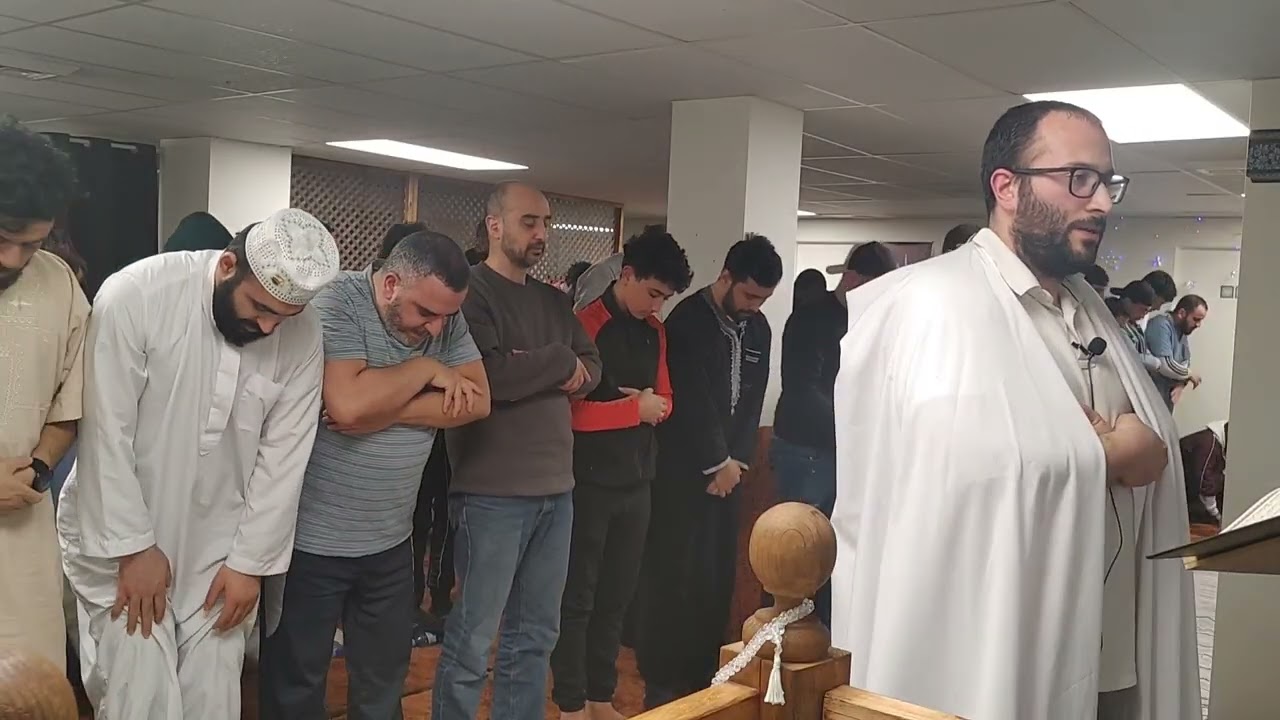 نفحات من صلاة التراويح بجامع تاتفورد بإمامة الشيخ محمد الطاهر قراطي