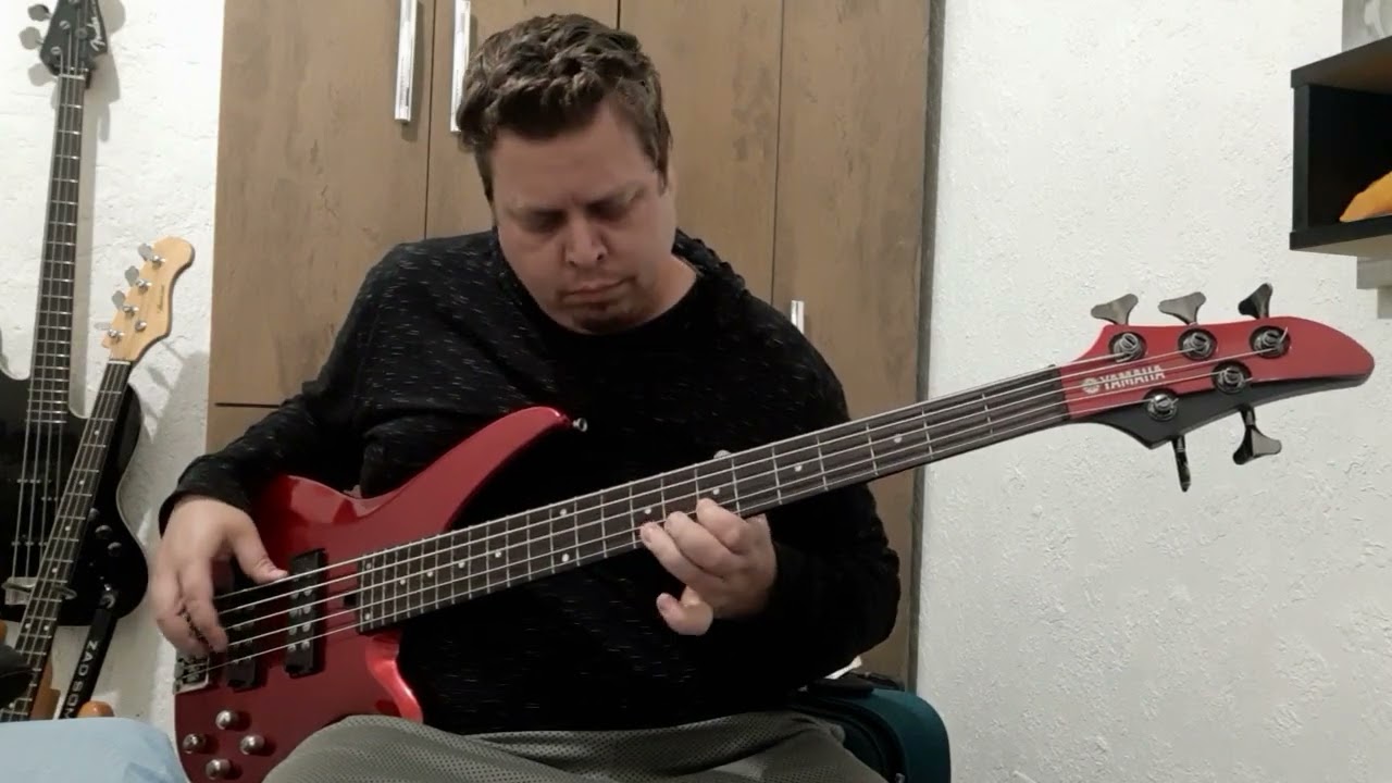 Baixo Yamaha RBX375 Ativo - YouTube