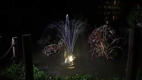 Jutai Electric Floating Pond Fountain Light Double Tiers 6W (Warm White)