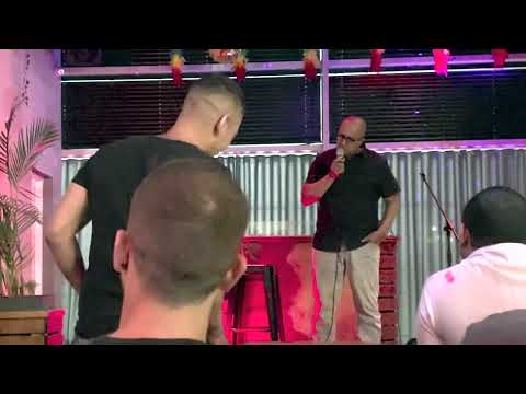 שחר חברוני - סטנדאפ - פחד במה